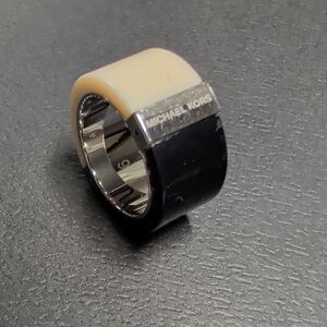 Michael Kors Black and Cream Band Ring